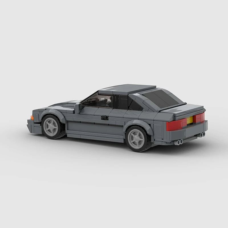 BMW 850CSi Grey - Rapidbricks