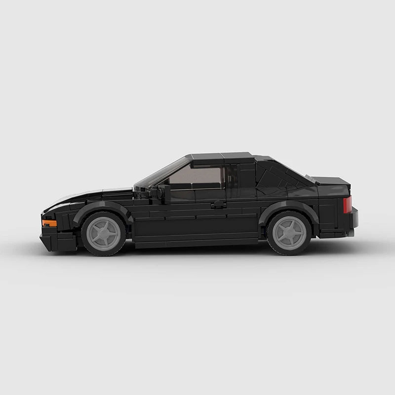 BMW 850 CSi Black